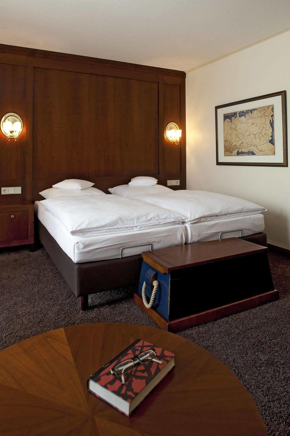 Romantik Hotel Waldschloesschen Schleswig Luaran gambar